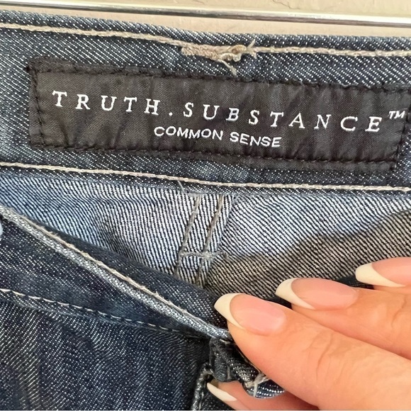 Truth Substance Common Sense Straight Denim Jeans - Picture 5 of 9